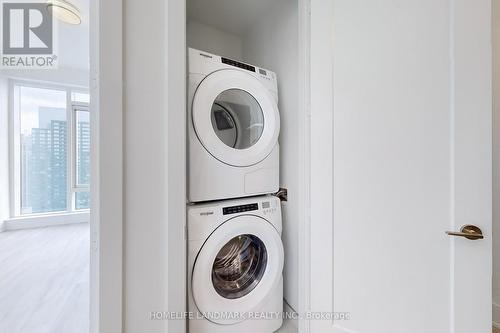 #2912 -470 Front St W, Toronto, ON - Indoor Photo Showing Laundry Room