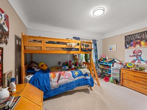618 14Th St, Courtenay, BC - Indoor Photo Showing Bedroom