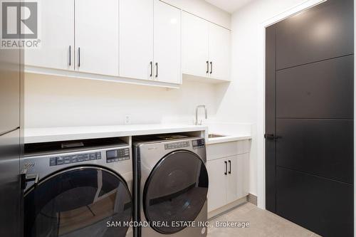 1340 Northaven Dr, Mississauga, ON - Indoor Photo Showing Laundry Room