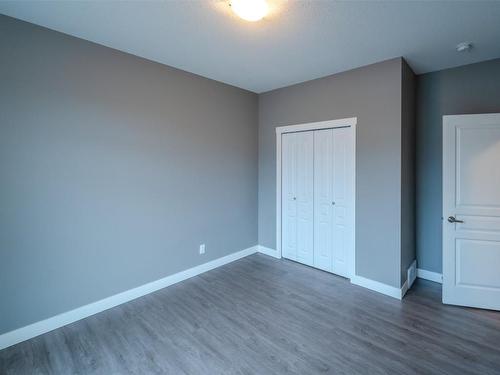 7-351 Warren Avenue, Penticton, BC - Indoor Photo Showing Other Room
