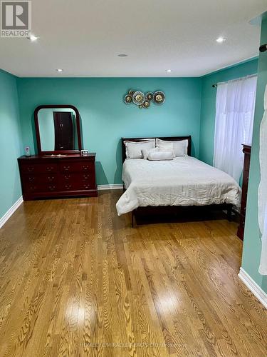 74 Skyvalley Dr, Brampton, ON - Indoor Photo Showing Bedroom