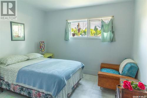 921 107Th Street, North Battleford, SK - Indoor Photo Showing Bedroom