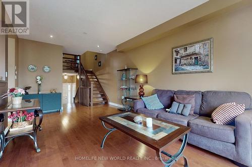 26 - 60 Cloverleaf Drive, Hamilton, ON - Indoor Photo Showing Living Room
