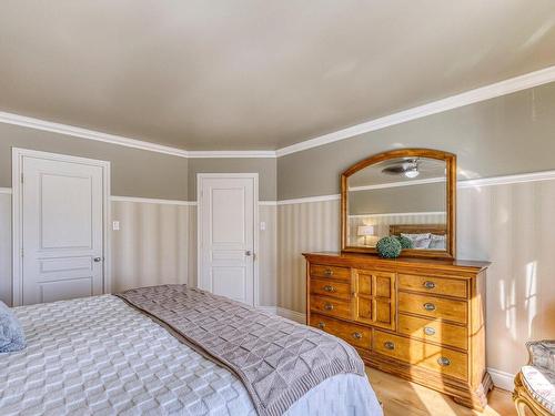 Master bedroom - 6 Rue Yves-Tessier, Blainville, QC - Indoor Photo Showing Bedroom