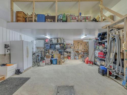 Garage - 6 Rue Yves-Tessier, Blainville, QC - Indoor Photo Showing Garage