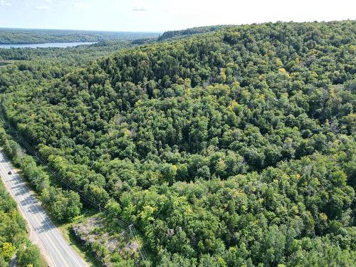 Overall view - Ch. De St-Jean-Des-Piles, Shawinigan, QC 