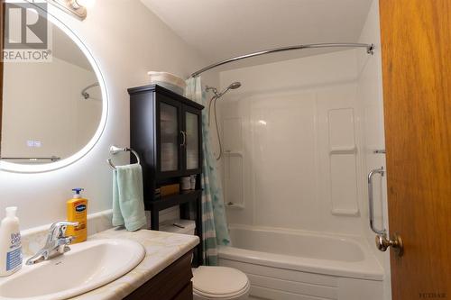 113 May St, Temiskaming Shores, ON - Indoor Photo Showing Bathroom