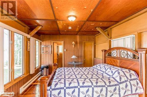 Guest Cabin - 36 Yellowhead Island, Port Severn, ON - Indoor Photo Showing Bedroom