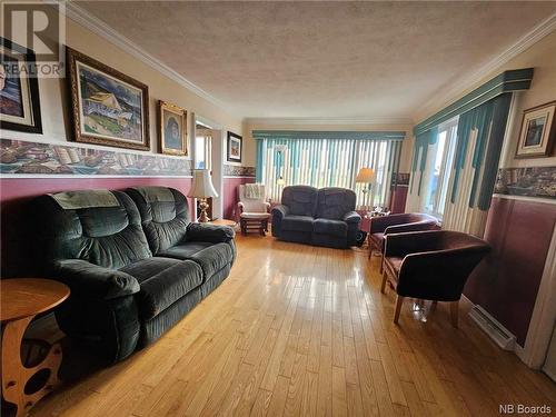372 Drummond Station Road, Drummond, NB - Indoor Photo Showing Living Room
