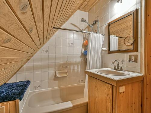 Salle de bains - 5668 Ch. Godon, Sainte-Agathe-Des-Monts, QC - Indoor Photo Showing Bathroom