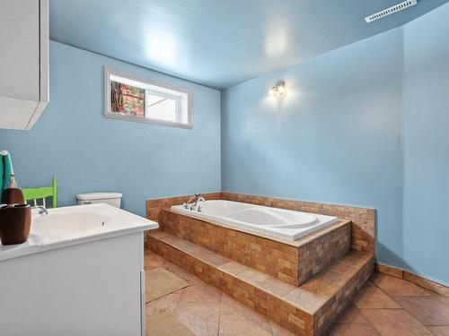 Bathroom - 5260 Rue Alban-Brazeau, Saint-Hyacinthe, QC - Indoor Photo Showing Bathroom