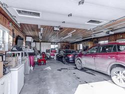 Garage - 