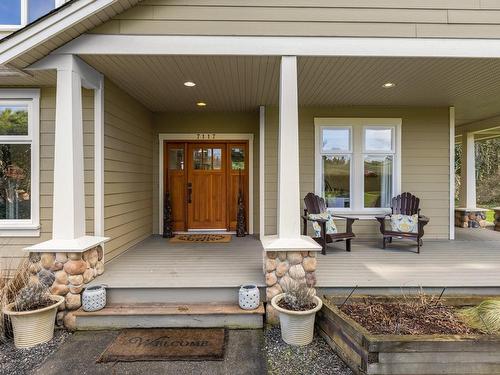 7117 Veyaness Rd, Central Saanich, BC - Outdoor With Deck Patio Veranda With Exterior