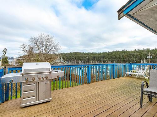 104 St. George St, Nanaimo, BC - Outdoor With Above Ground Pool With Deck Patio Veranda