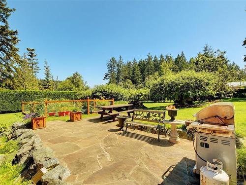 4360 Trans Canada Hwy, Cobble Hill, BC - Outdoor