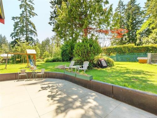4360 Trans Canada Hwy, Cobble Hill, BC - Outdoor With Backyard