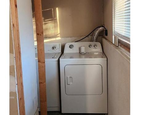 4-1946 Tranquille Rd, Kamloops, BC - Indoor Photo Showing Laundry Room