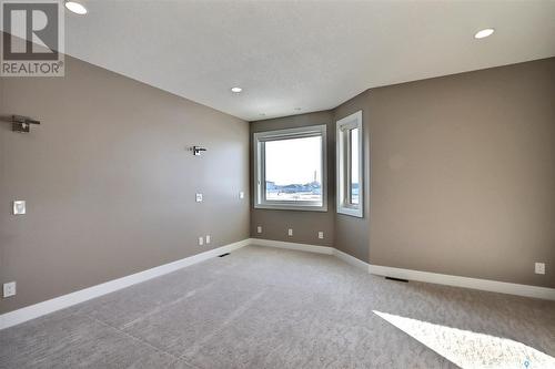 3037 Lakeview Drive, Prince Albert, SK - Indoor Photo Showing Other Room