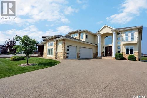 3037 Lakeview Drive, Prince Albert, SK - Outdoor With Facade
