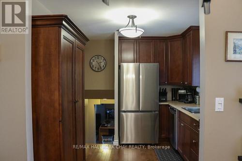 6 Murquinick Crt, Adjala-Tosorontio, ON - Indoor Photo Showing Kitchen With Stainless Steel Kitchen With Double Sink