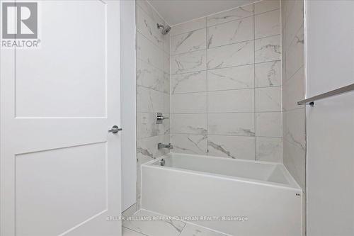 #20 -57 Finch Ave W, Toronto, ON - Indoor Photo Showing Bathroom
