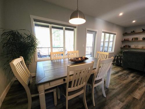 184 Shadow Mountain Boulevard, Cranbrook, BC - Indoor Photo Showing Dining Room