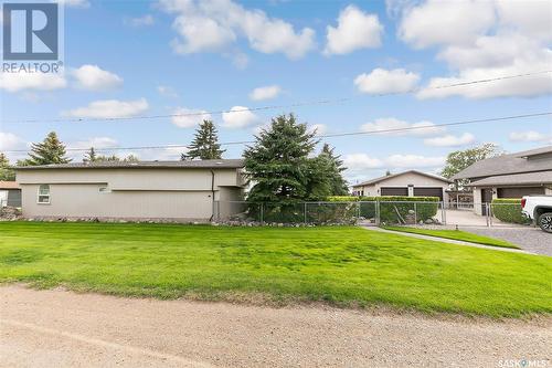 140 Lakeview Drive, Island View, SK - Outdoor