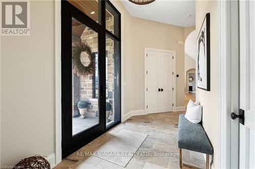 110 Millpond Rd, Niagara-On-The-Lake, ON - Indoor Photo Showing Other Room