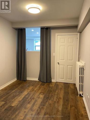 233 Lakeshore Rd E, Mississauga, ON - Indoor Photo Showing Other Room