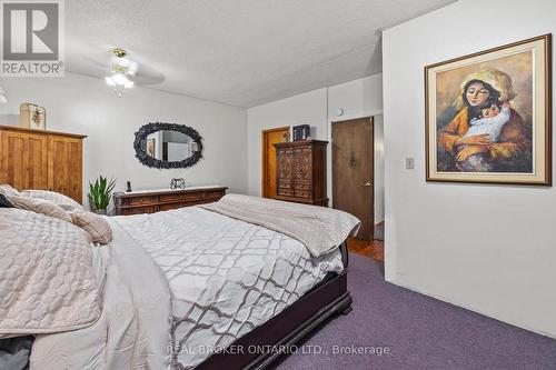 7994 Wellington 12 Rd, Wellington North, ON - Indoor Photo Showing Bedroom