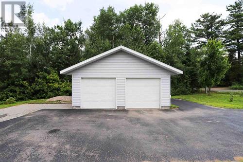 634 Lakeshore Dr, Sault Ste. Marie, ON - Outdoor