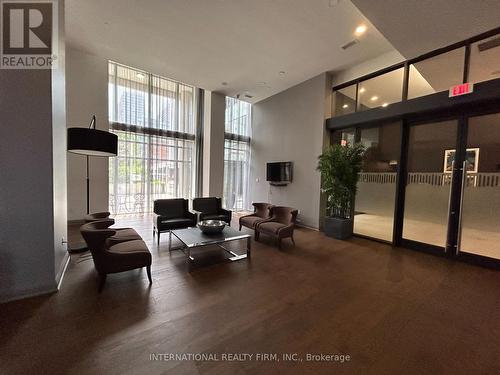 #1214 -400 Adelaide St E, Toronto, ON - Indoor Photo Showing Other Room