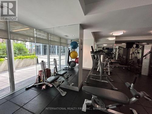 #1214 -400 Adelaide St E, Toronto, ON - Indoor Photo Showing Gym Room