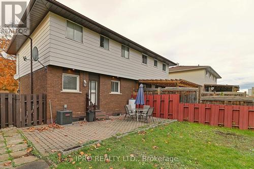 98 Riverdale Drive, Hamilton, ON - Outdoor With Exterior