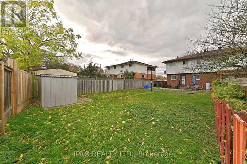 98 Riverdale Drive, Hamilton, ON - Outdoor With Backyard