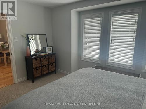 106 Hawthorn Crescent, Georgian Bluffs, ON - Indoor Photo Showing Bedroom