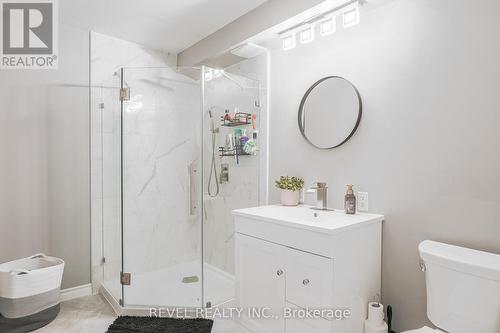 1 Elaine Dr, Kawartha Lakes, ON - Indoor Photo Showing Bathroom