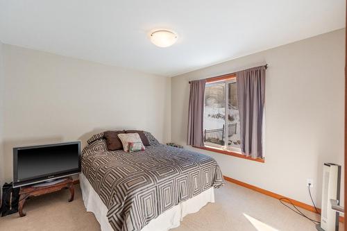750 Redstone Drive, Rossland, BC - Indoor Photo Showing Bedroom