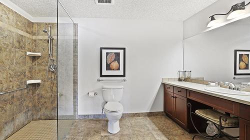 512C - 500 Bighorn Boulevard, Radium Hot Springs, BC - Indoor Photo Showing Bathroom