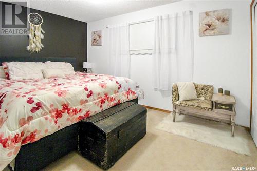 266 Tims Crescent, Swift Current, SK - Indoor Photo Showing Bedroom