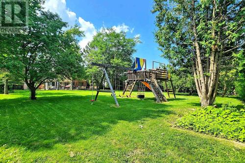 117 Humber Valley Cres, King, ON - Outdoor