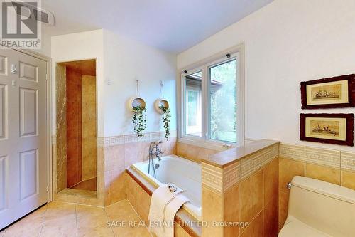 117 Humber Valley Crescent, King, ON - Indoor Photo Showing Bathroom
