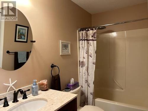 256 Vanderview Drive, Vanderhoof, BC - Indoor Photo Showing Bathroom