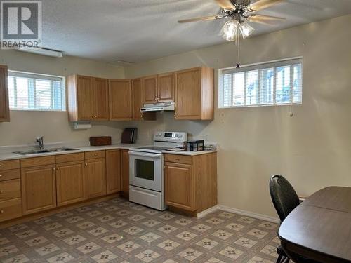 256 Vanderview Drive, Vanderhoof, BC - Indoor Photo Showing Kitchen With Double Sink
