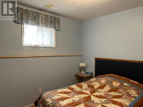256 Vanderview Drive, Vanderhoof, BC - Indoor Photo Showing Bedroom
