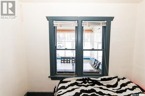 424 Manitoba Avenue, Kerrobert, SK - Indoor Photo Showing Bedroom