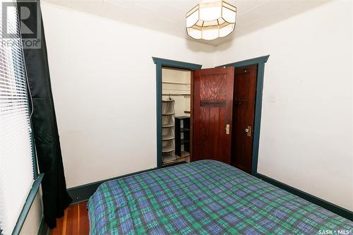 424 Manitoba Avenue, Kerrobert, SK - Indoor Photo Showing Bedroom