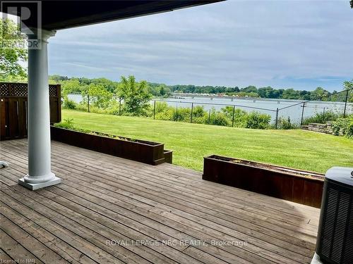 9 - 88 Lakeport Road, St. Catharines, ON - Outdoor With Deck Patio Veranda
