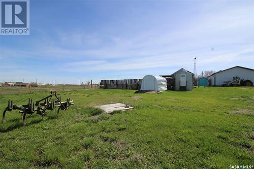 Ne 7-8-18 W3, Shaunavon, SK - Outdoor