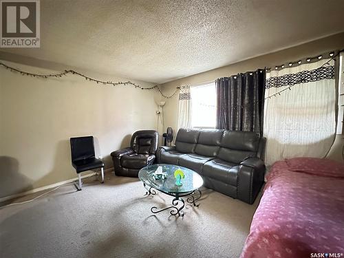 6 38 Spence Street, Regina, SK - Indoor Photo Showing Living Room